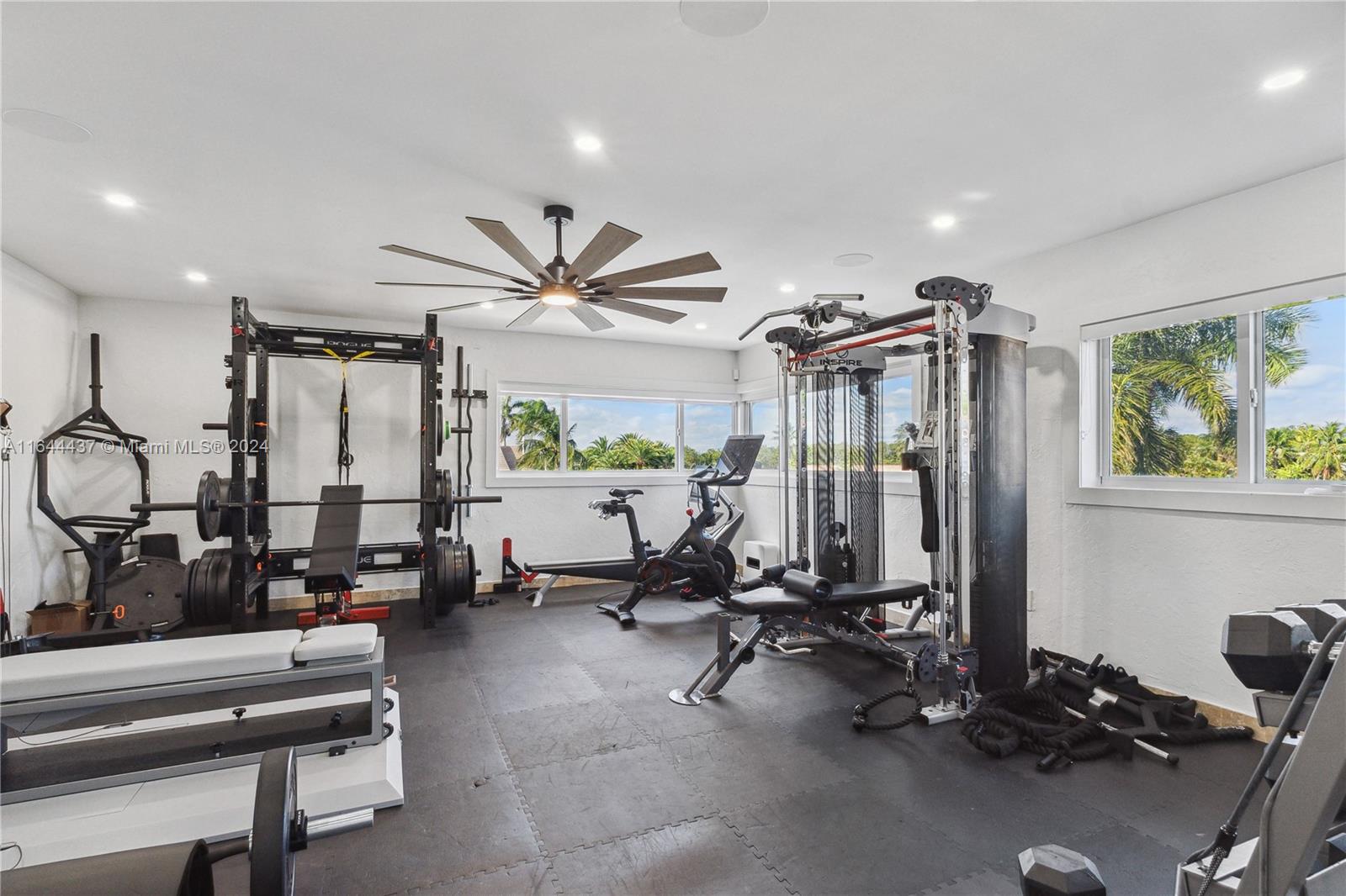 CORAL BAY SEC B - Residential
