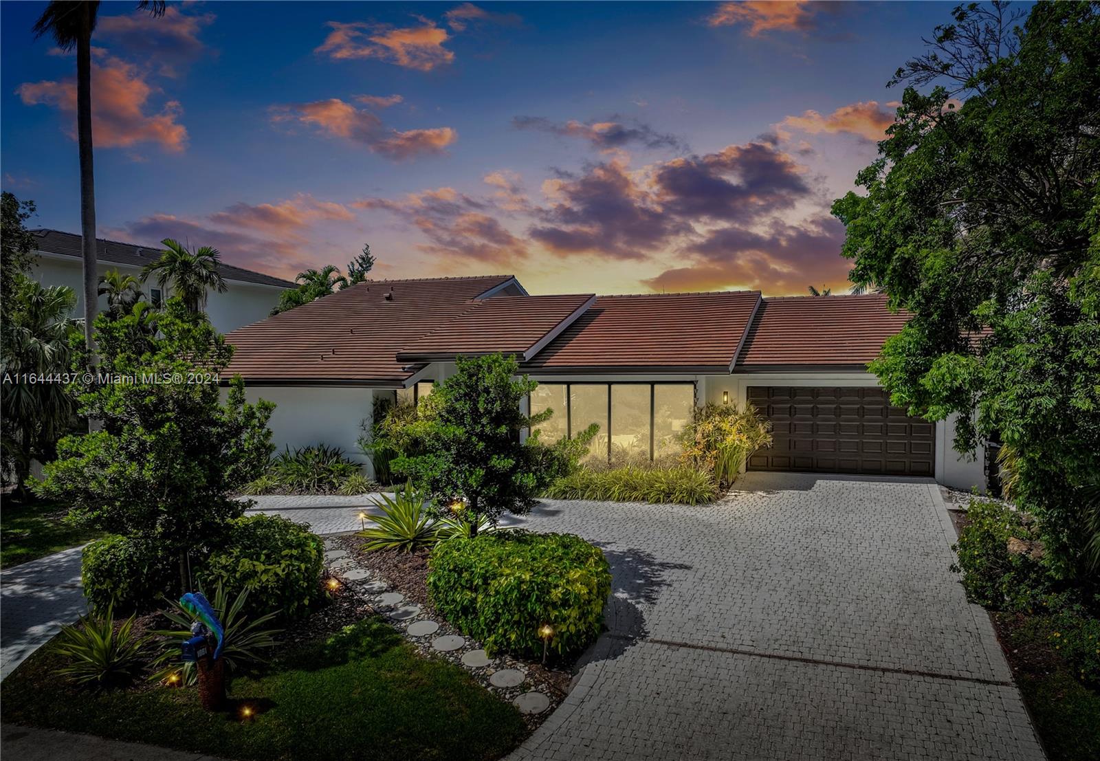 CORAL BAY SEC B - Residential