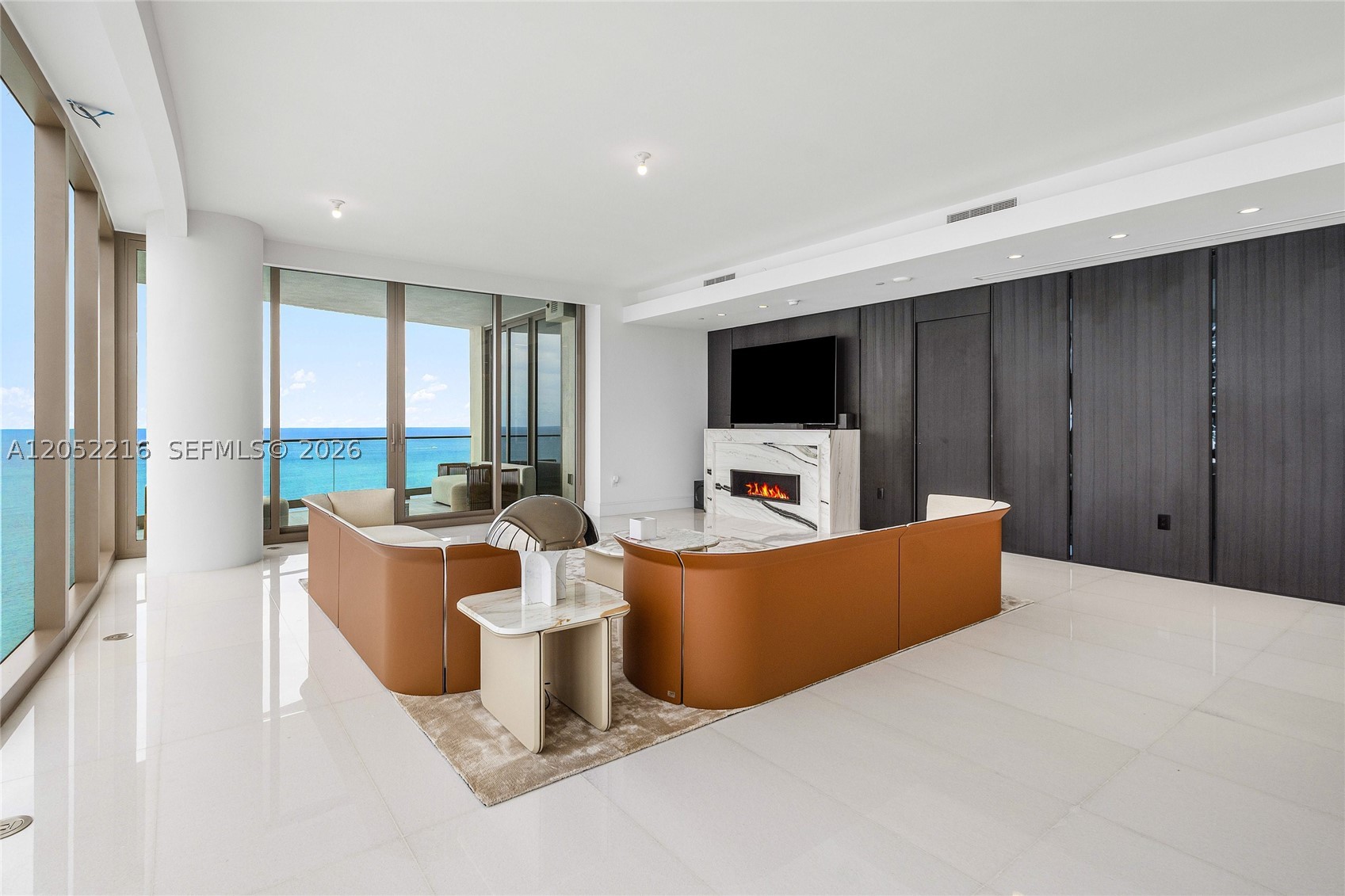 THE ESTATES OF AQUALINA - Residential
