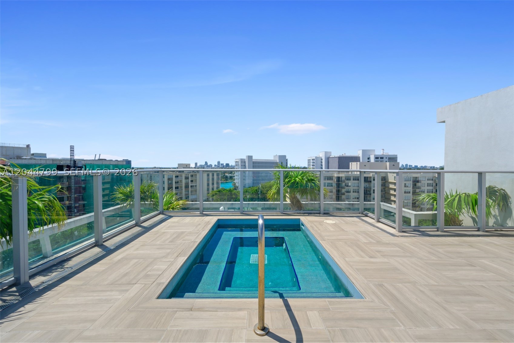 BAY HARBOR CLUB CONDO - Residential Lease