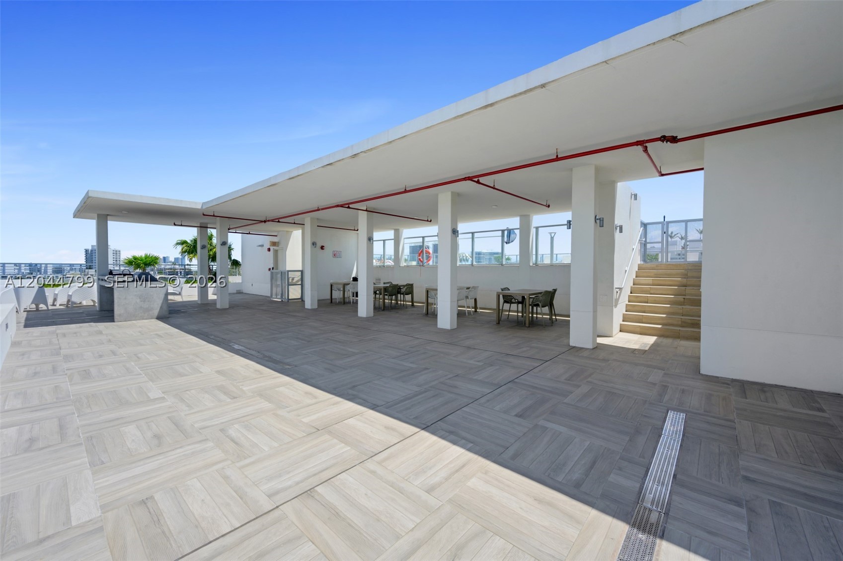 BAY HARBOR CLUB CONDO - Residential Lease