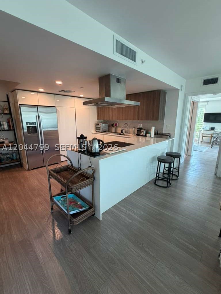 BAY HARBOR CLUB CONDO - Residential Lease