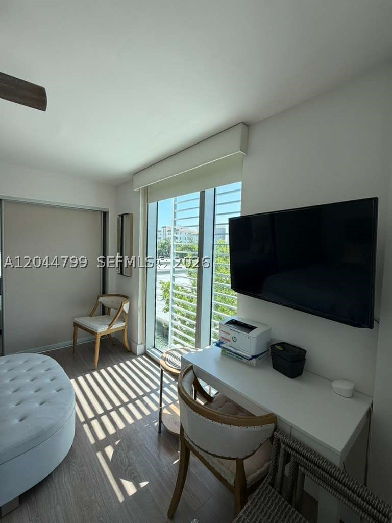 BAY HARBOR CLUB CONDO - Residential Lease