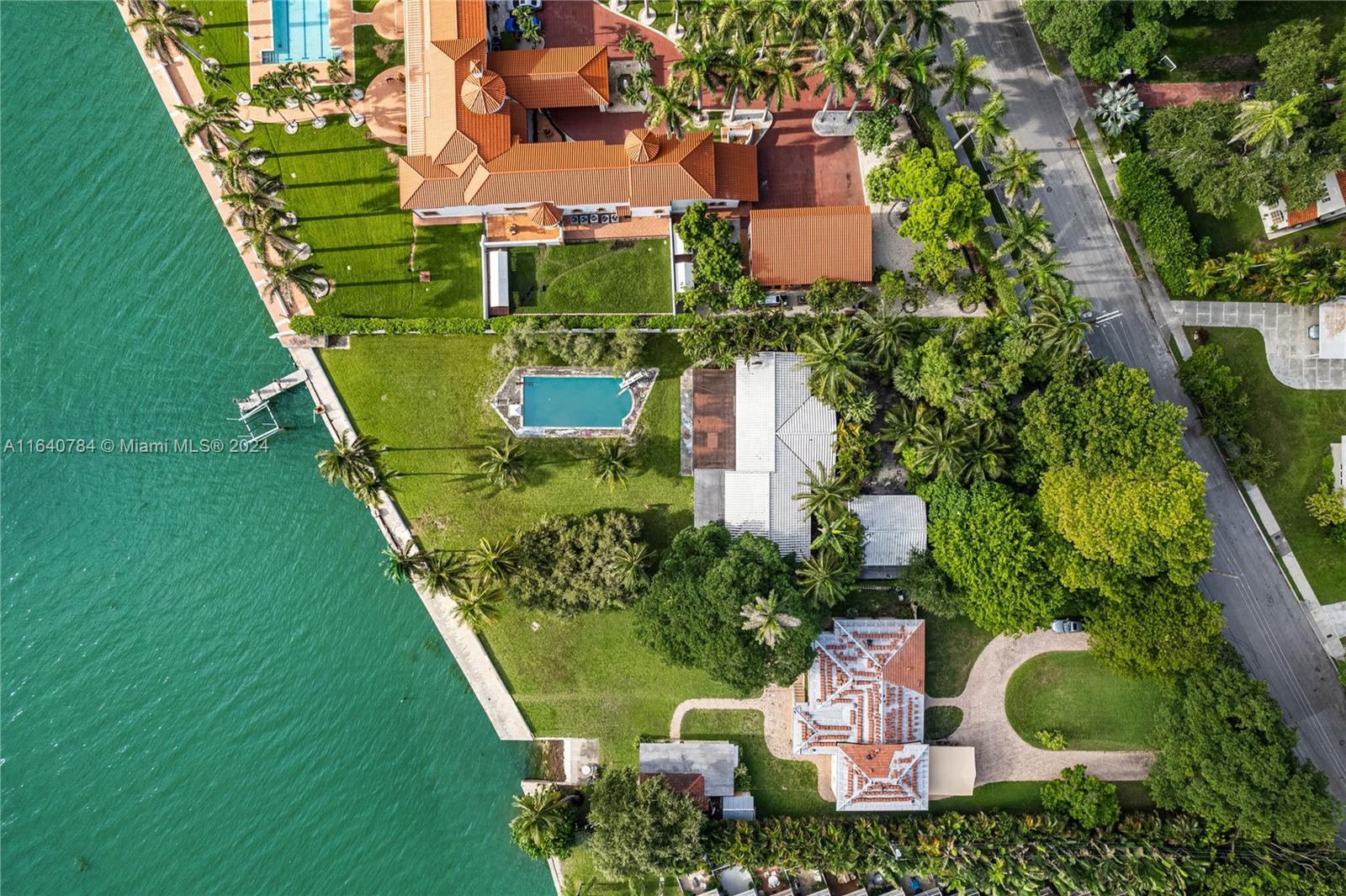 BAYSHORE A - Residential