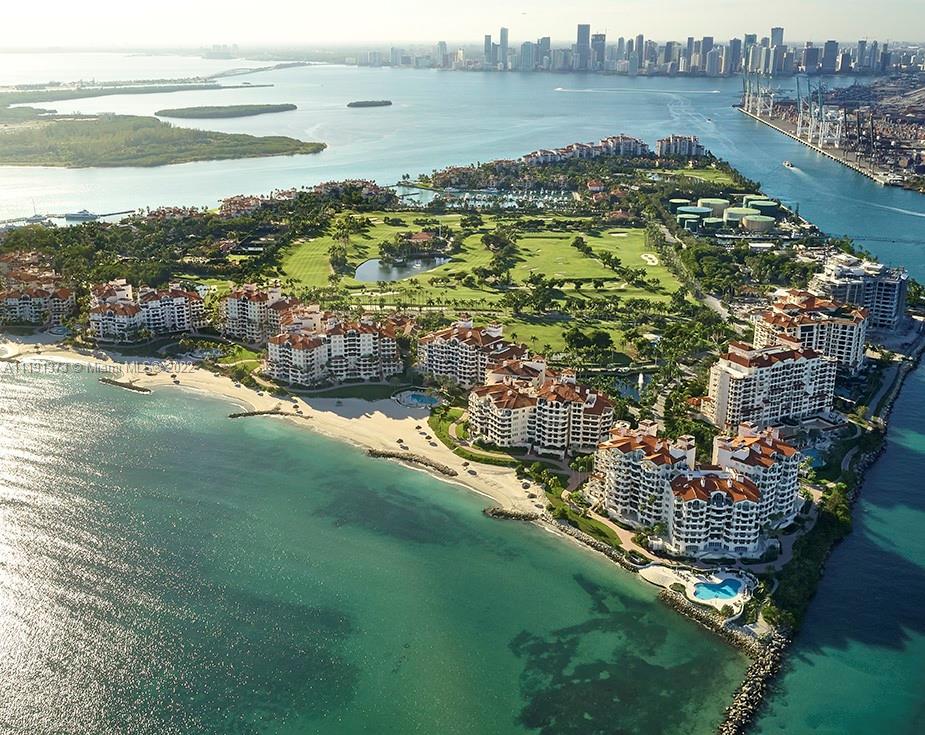 7400 OCEANSIDE AT FISHER - Residential
