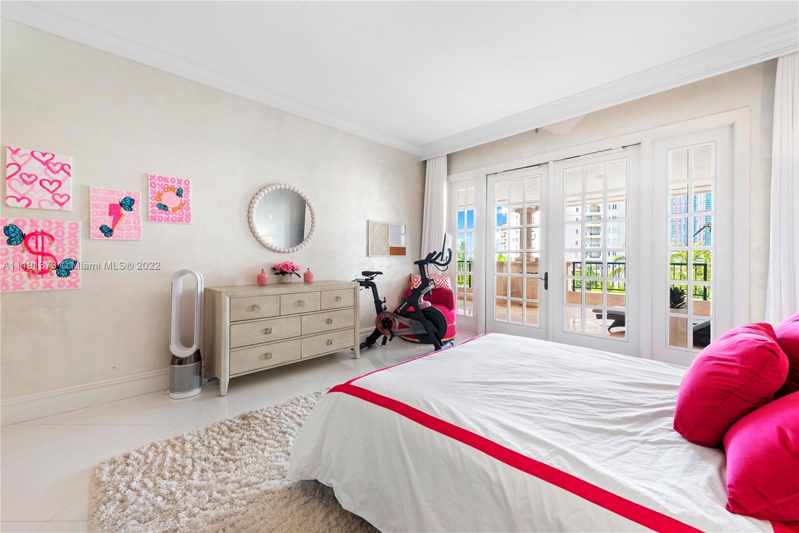 7400 OCEANSIDE AT FISHER - Residential