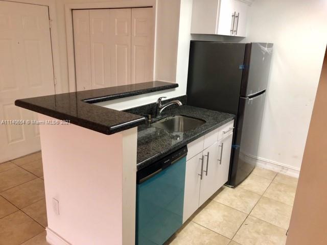 PALM AIRE GARDENS CONDO - Residential Lease