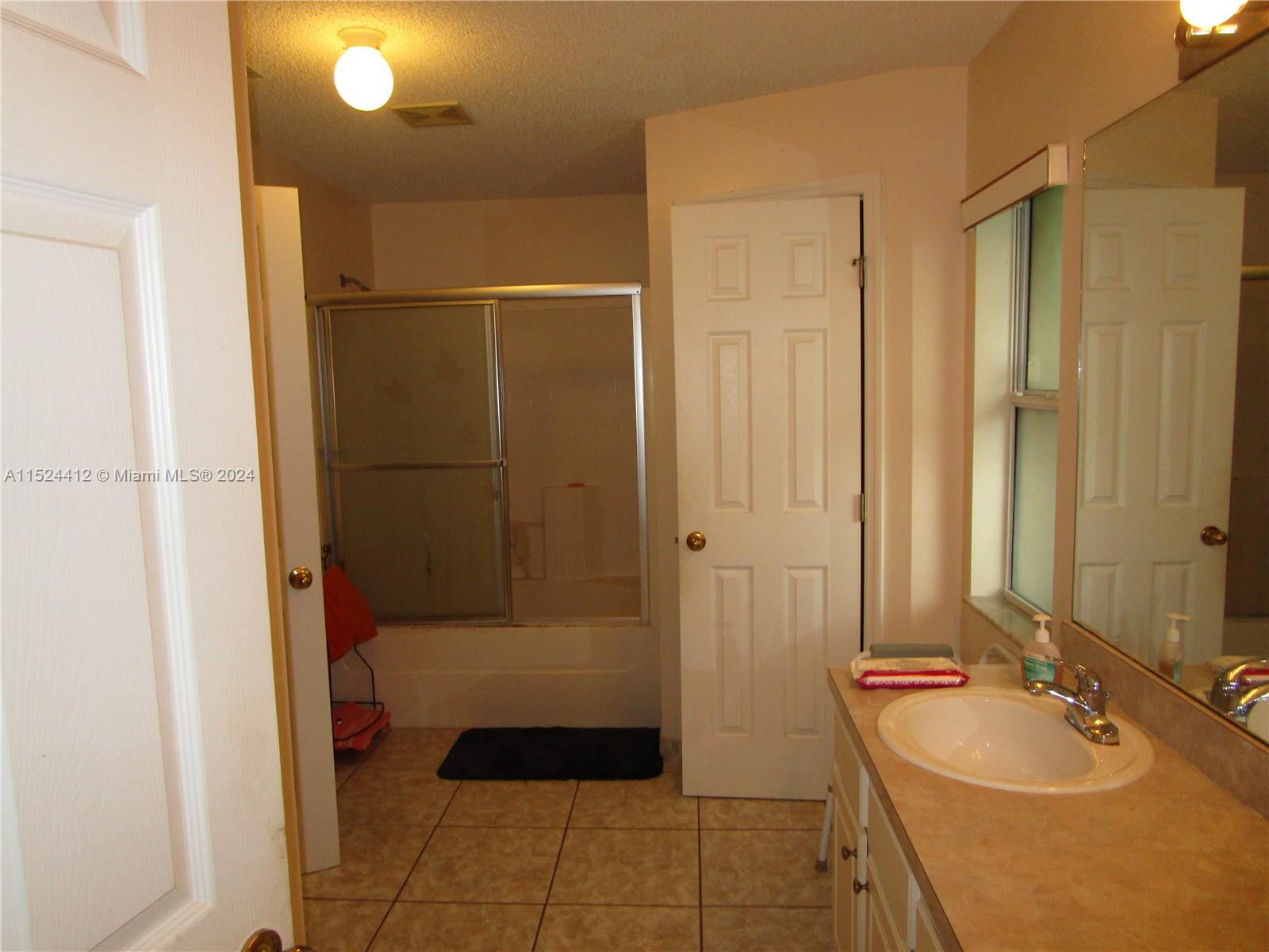 PORT ST LUCIE SECTION 25 - Residential
