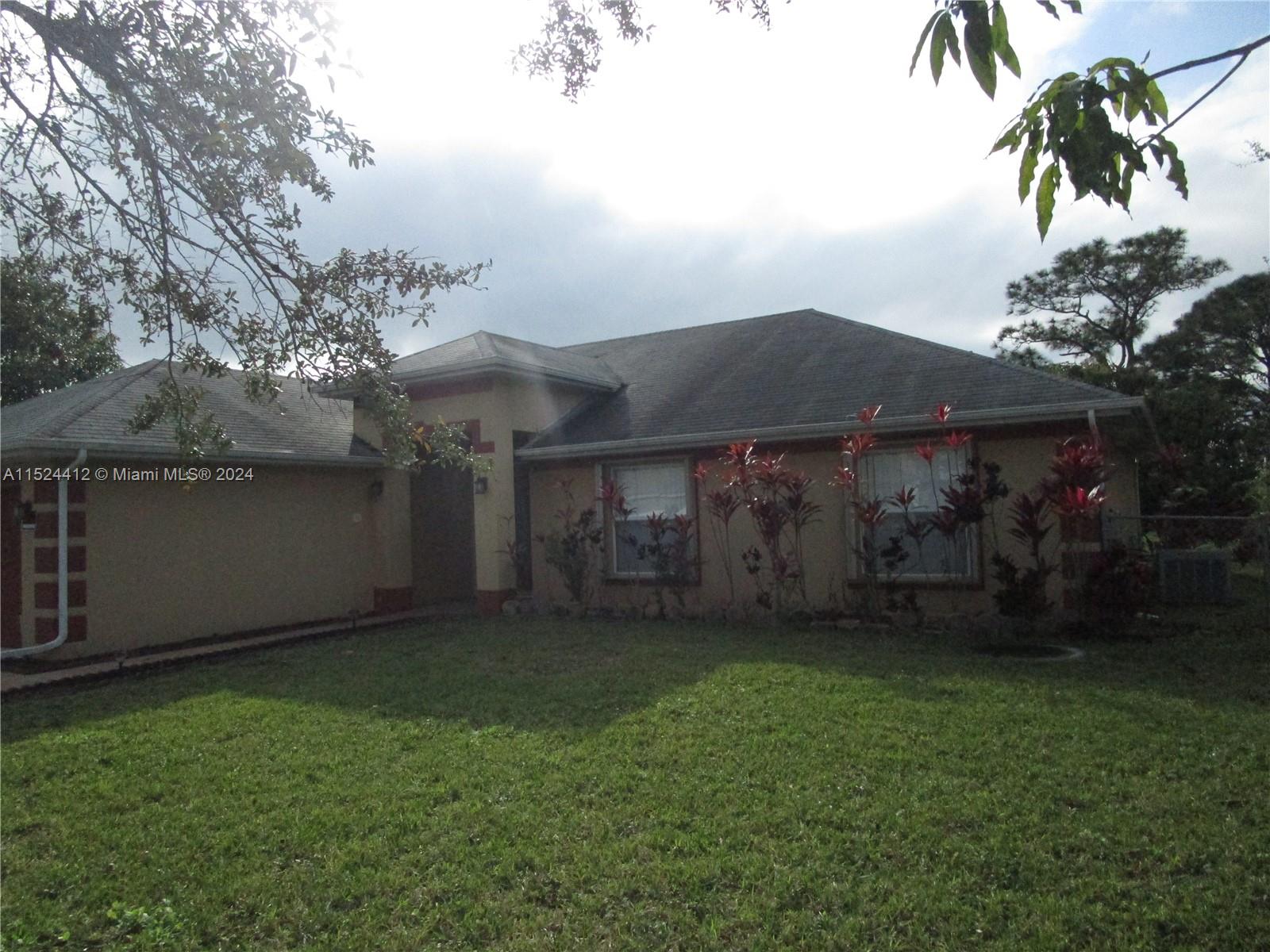 PORT ST LUCIE SECTION 25 - Residential