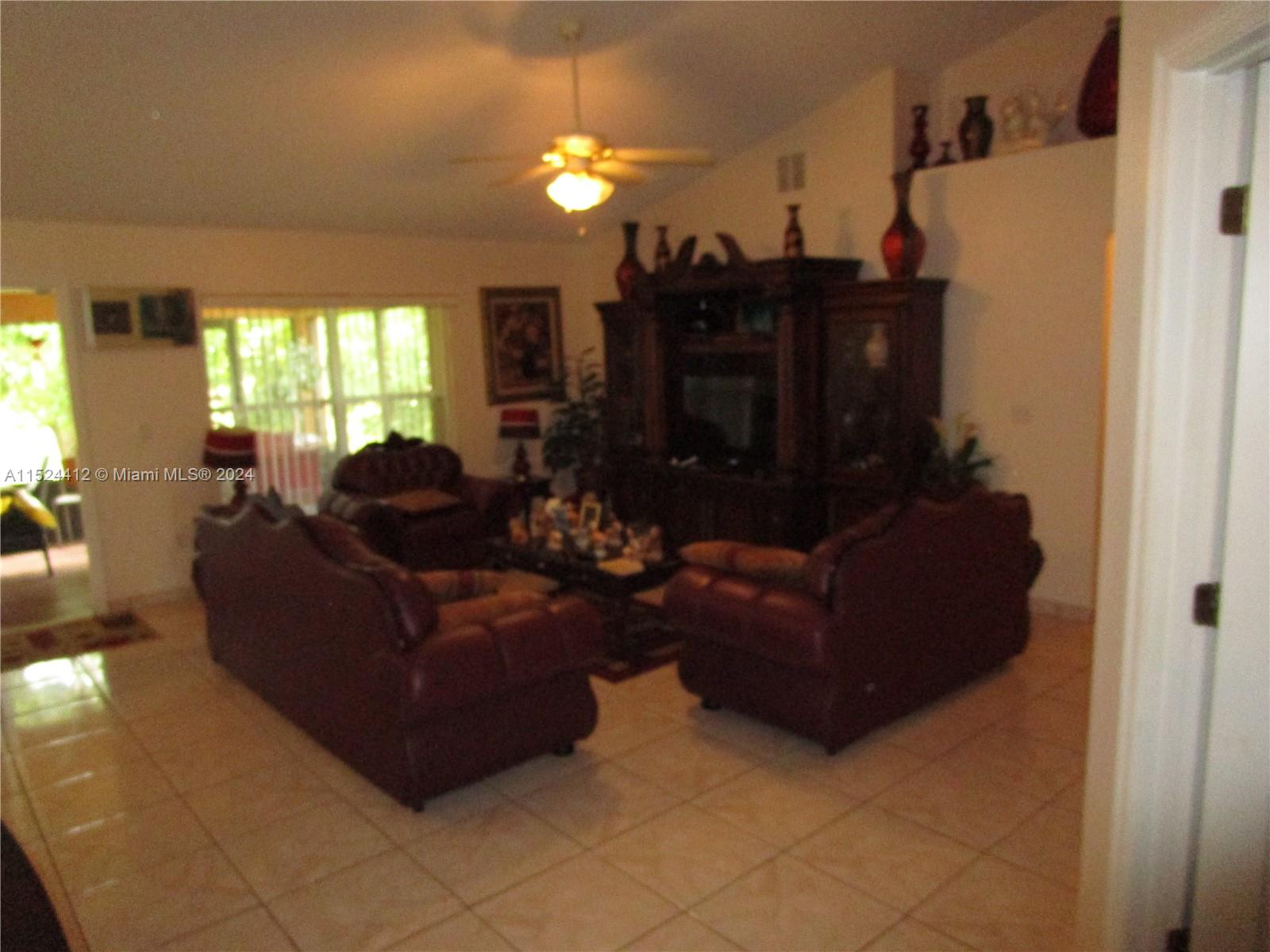 PORT ST LUCIE SECTION 25 - Residential