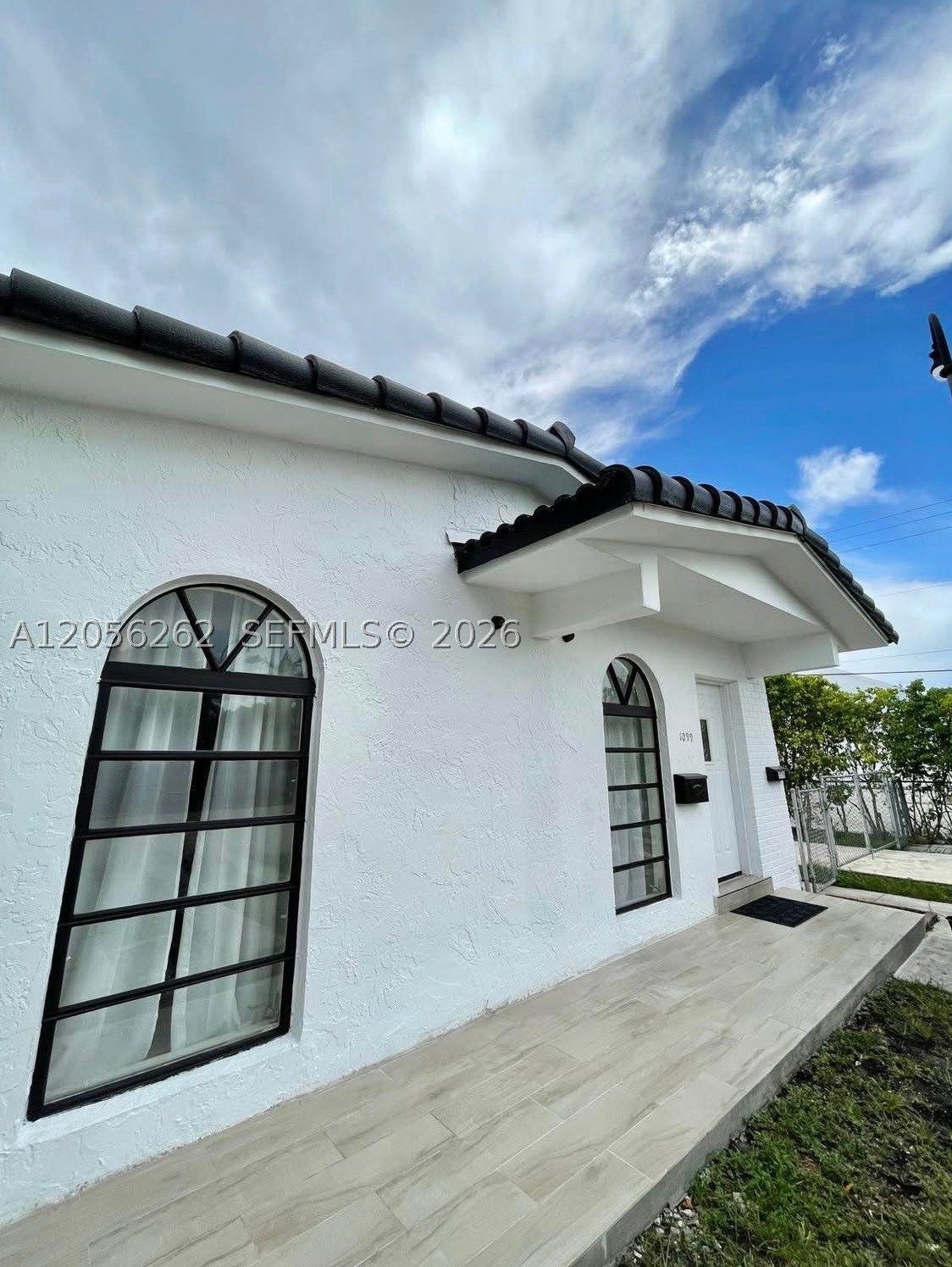 TOWN OF HIALEAH 1 ADDN AM - Residential Lease