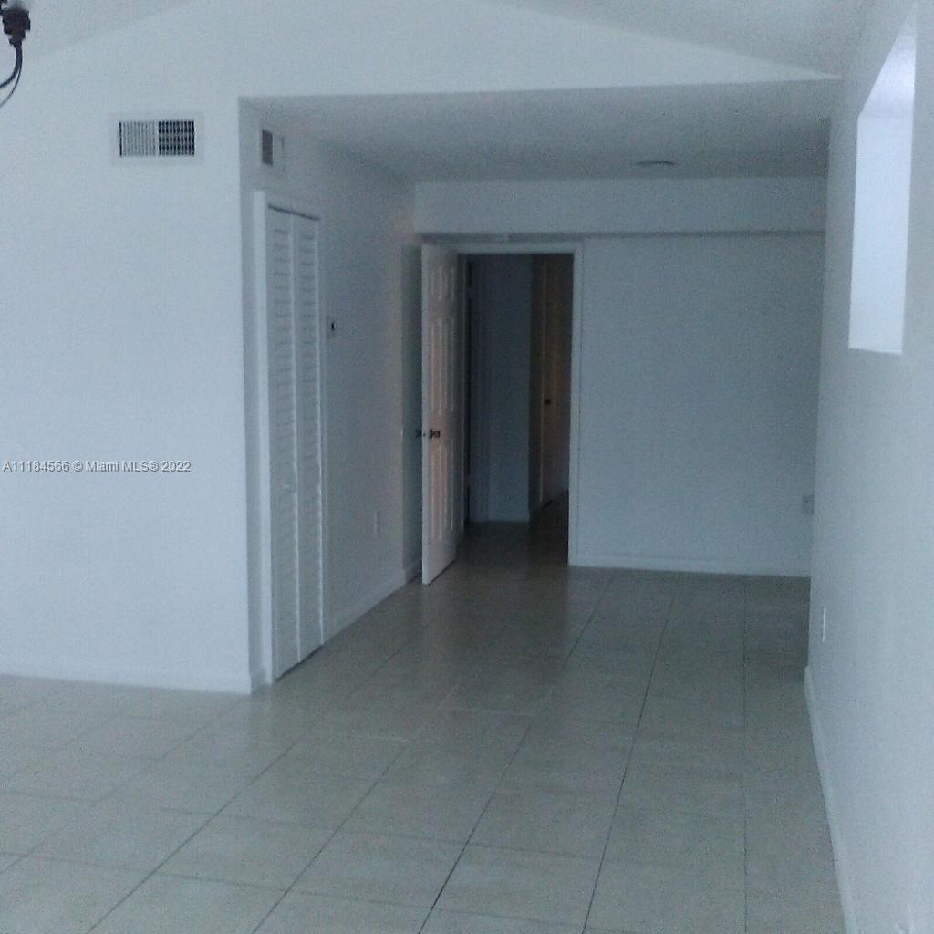 BISCAYNE BEACH CLUB CONDO - Residential Lease
