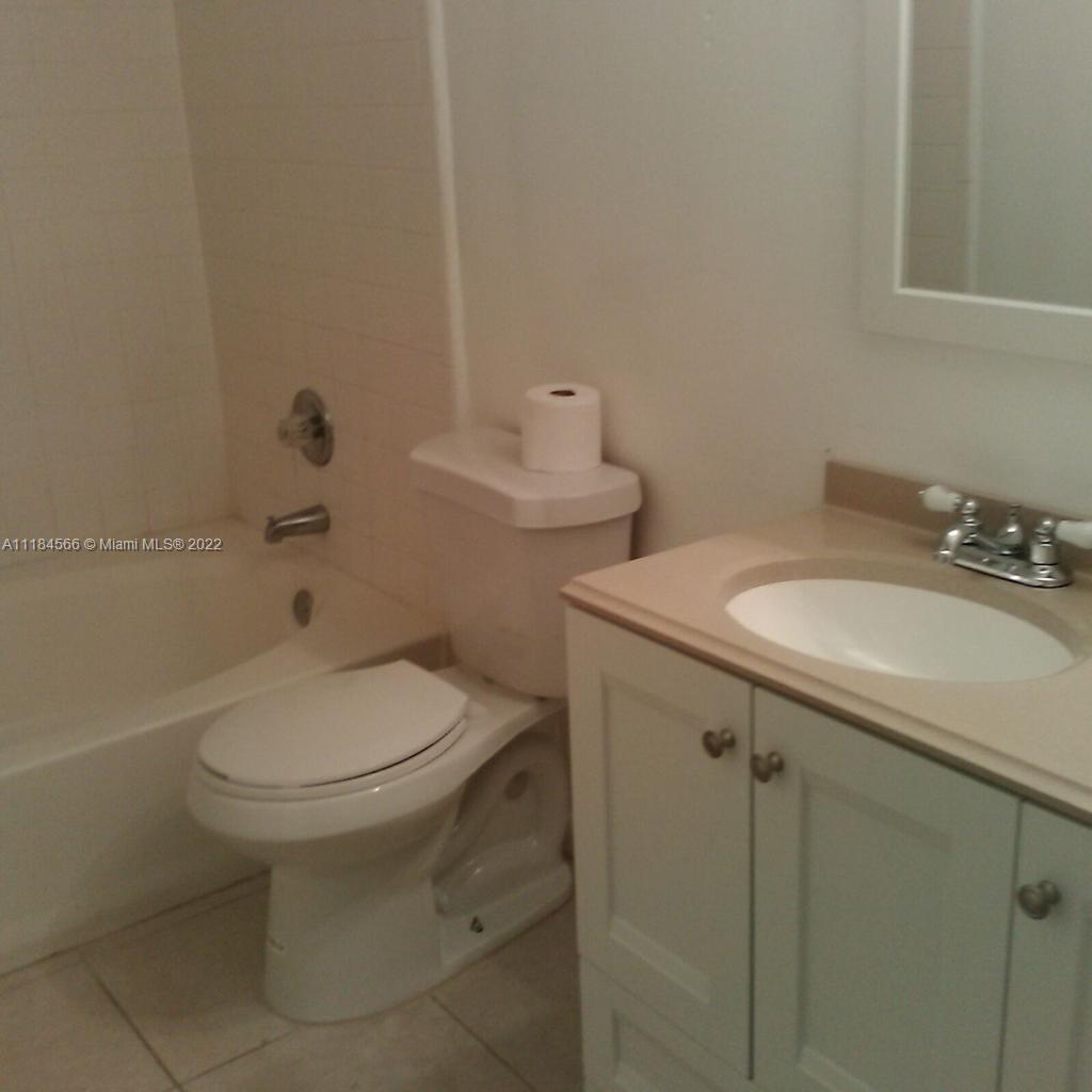 BISCAYNE BEACH CLUB CONDO - Residential Lease