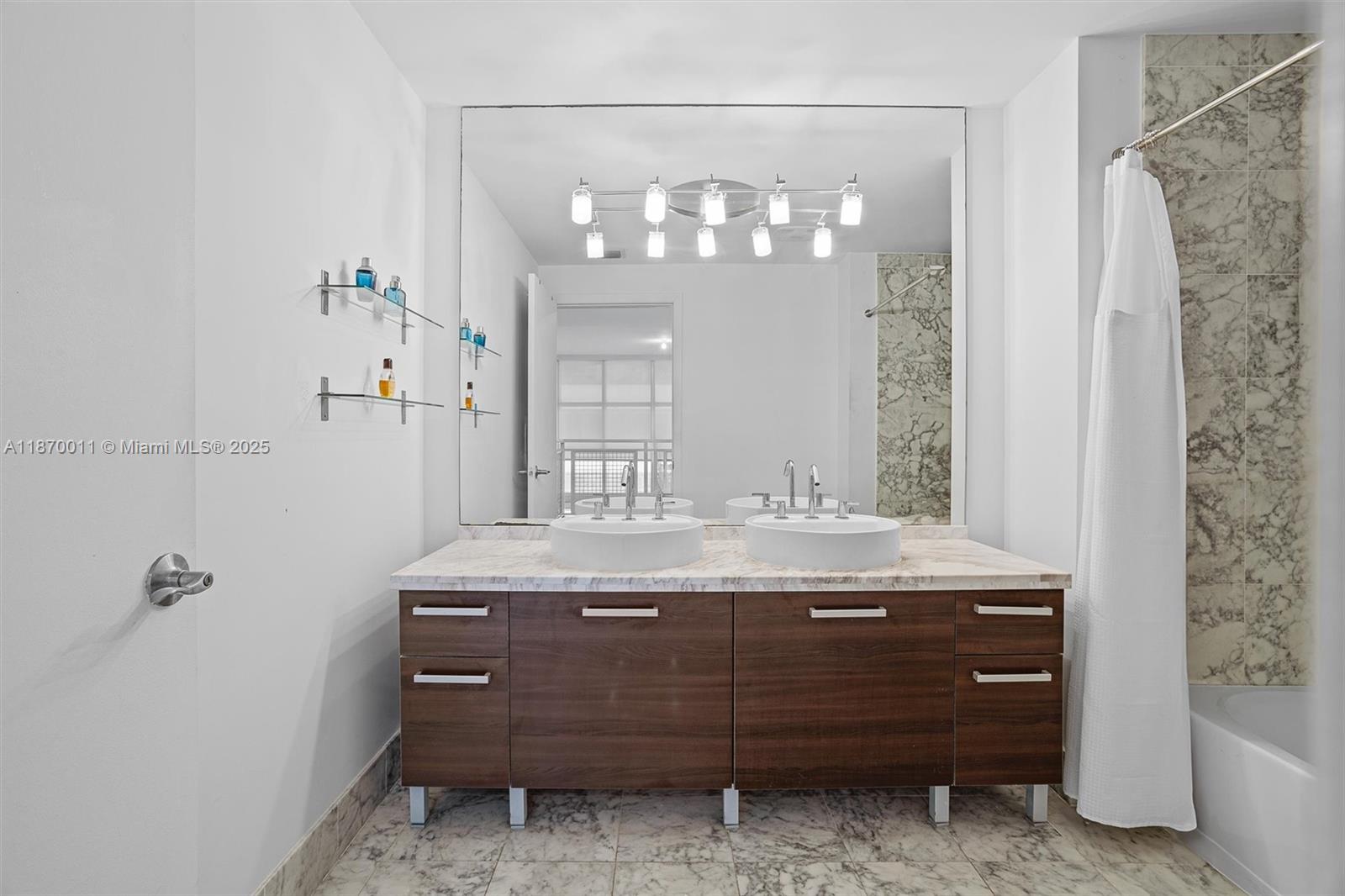 Vizcayne South Condo - Residential