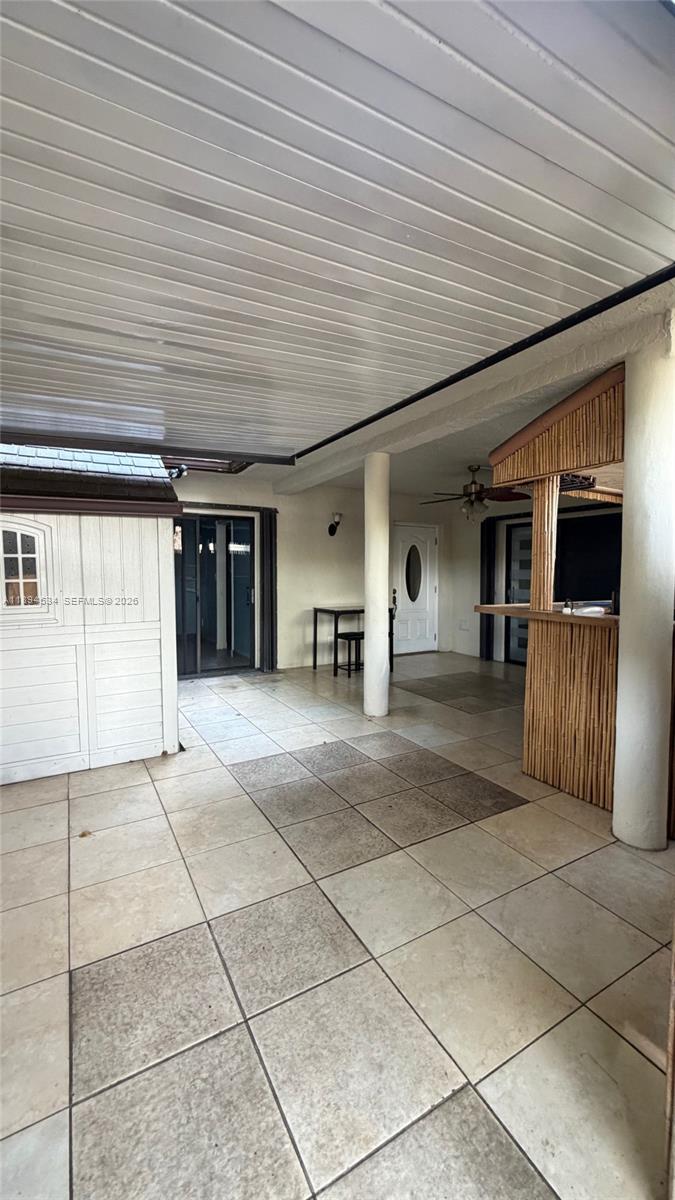 LAGO GRANDE FOUR-A CONDO - Residential