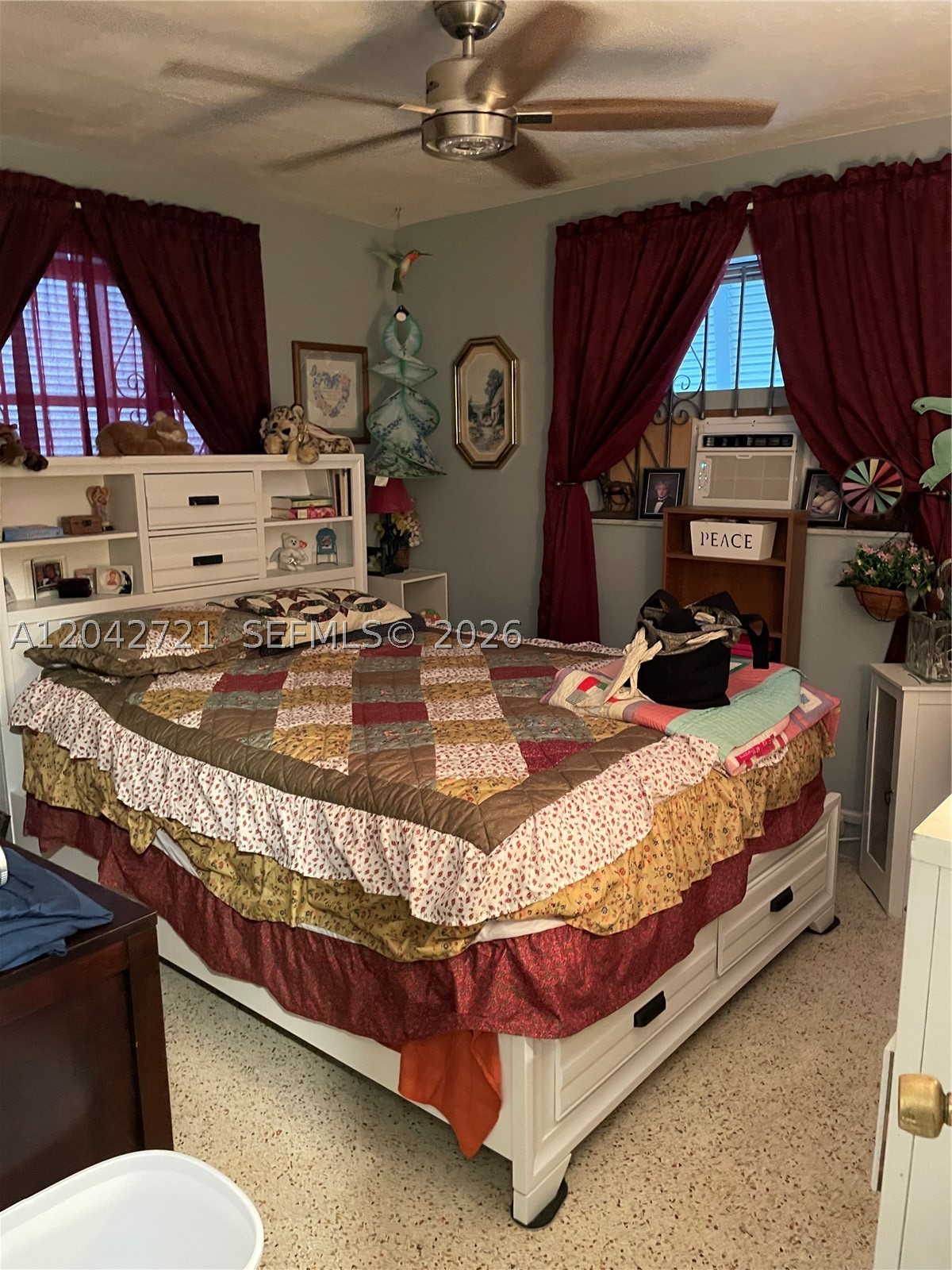 QUEENS PARK - Residential