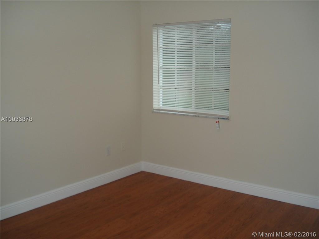 Oak Creek South - Residential Lease