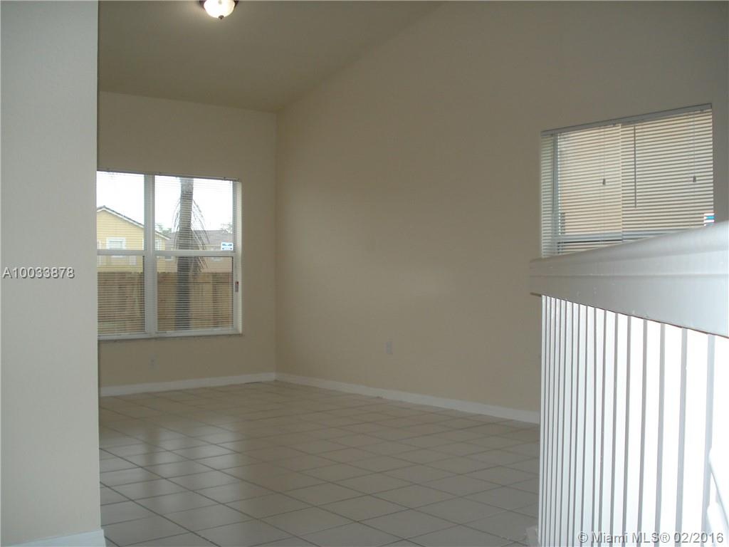 Oak Creek South - Residential Lease