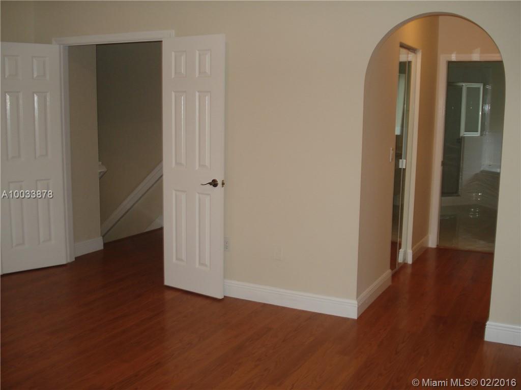 Oak Creek South - Residential Lease