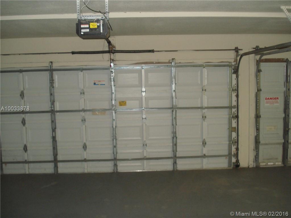 Oak Creek South - Residential Lease