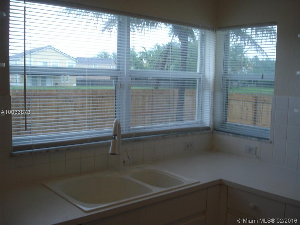 Oak Creek South - Residential Lease