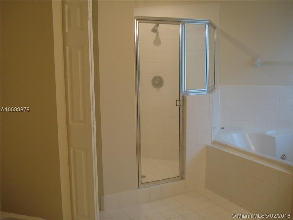 Oak Creek South - Residential Lease