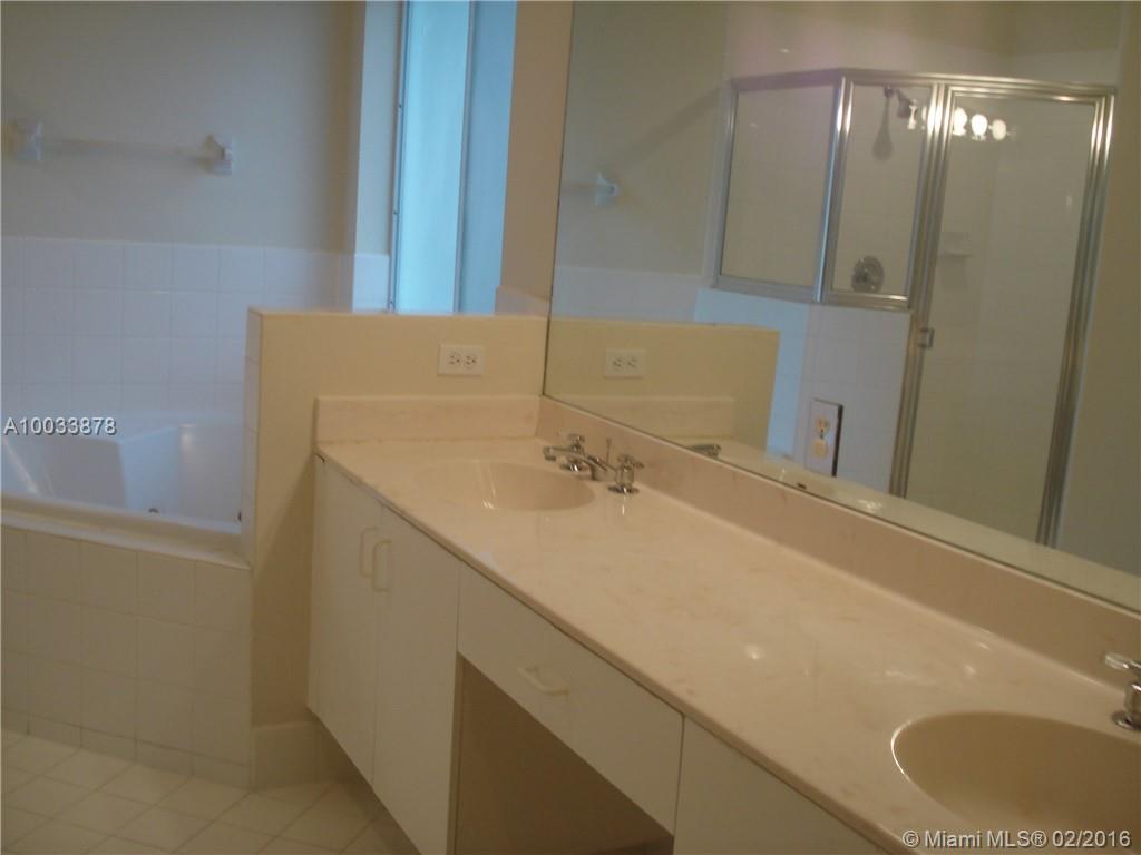 Oak Creek South - Residential Lease
