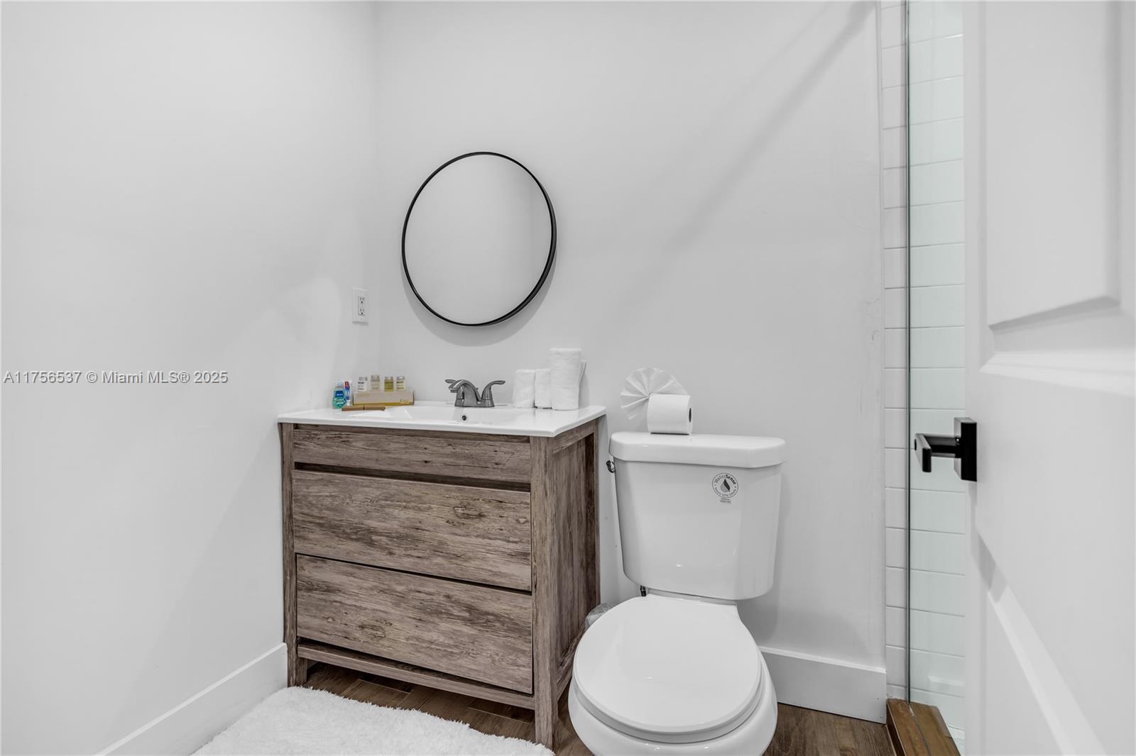 RIVER ESTATES - Residential