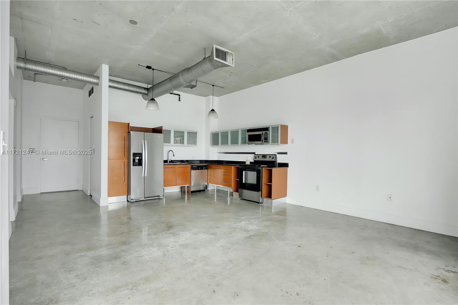 NEO CONDO - Residential Lease