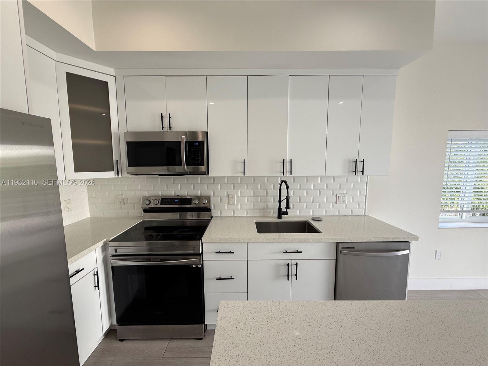 WELCOME TO CASA LINDA, A BEAUTIFULLY REBUILT 2023 BUILDING IN THE HEART OF MIAMI. THIS 3 BR / 2 BA APARTMENT OFFERS MODERN UPDATES INCLUDING A KITCHEN WITH ISLAND, RENOVATED BATHROOMS, STAINLESS STEEL APPLIANCES, SMART HOME FEATURES, AN IN-UNIT WASHER/DRYER, IMPACT WINDOWS, A BALCONY, AND ONE ASSIGNED PARKING SPACE INCLUDED. IDEALLY LOCATED JUST MINUTES FROM BRICKELL AND DOWNTOWN, WITH EASY ACCESS TO THE RESTAURANTS AND BARS ALONG CALLE OCHO. ENJOY THE QUALITY AND ATTENTION TO DETAIL THROUGHOUT THE RECONSTRUCTION, CREATING A STUNNING SPACE YOU’LL BE PROUD TO CALL HOME. FIRST MONTH AND SECURITY DEPOSIT ($5,000) DUE AT MOVE-IN. SMALL PETS MAY BE CONSIDERED WITH RESTRICTIONS AND FEES. MOVE-IN READY. FAST APPROVAL AVAILABLE WITH COMPLETE PAPERWORK.