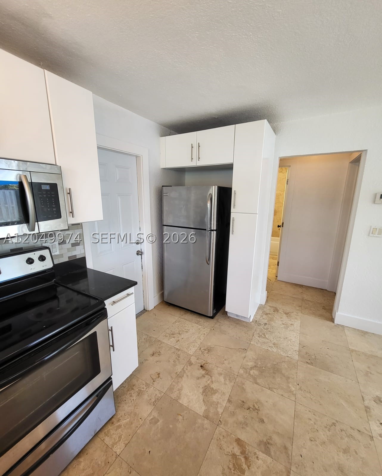 EAST SIDE VILLAS CONDO - Residential Lease