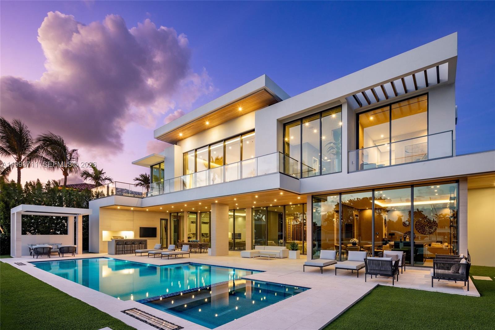 DEL LAGO ISLE - Residential