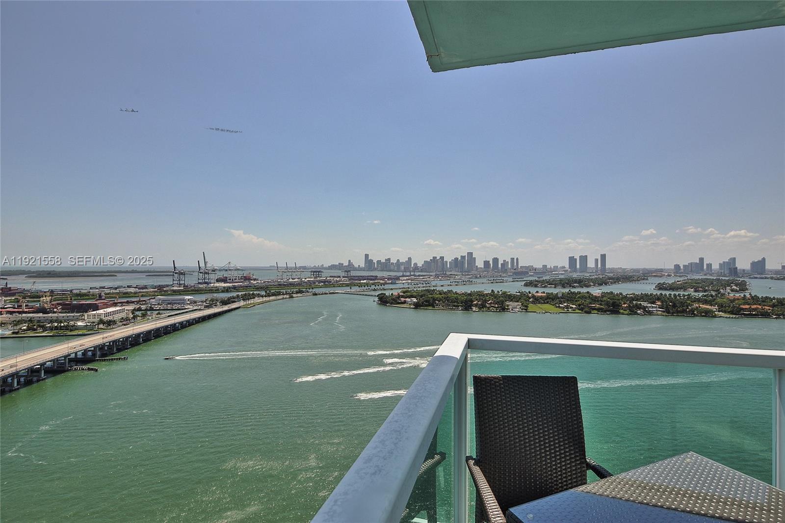 THE FLORIDIAN CONDO - Residential