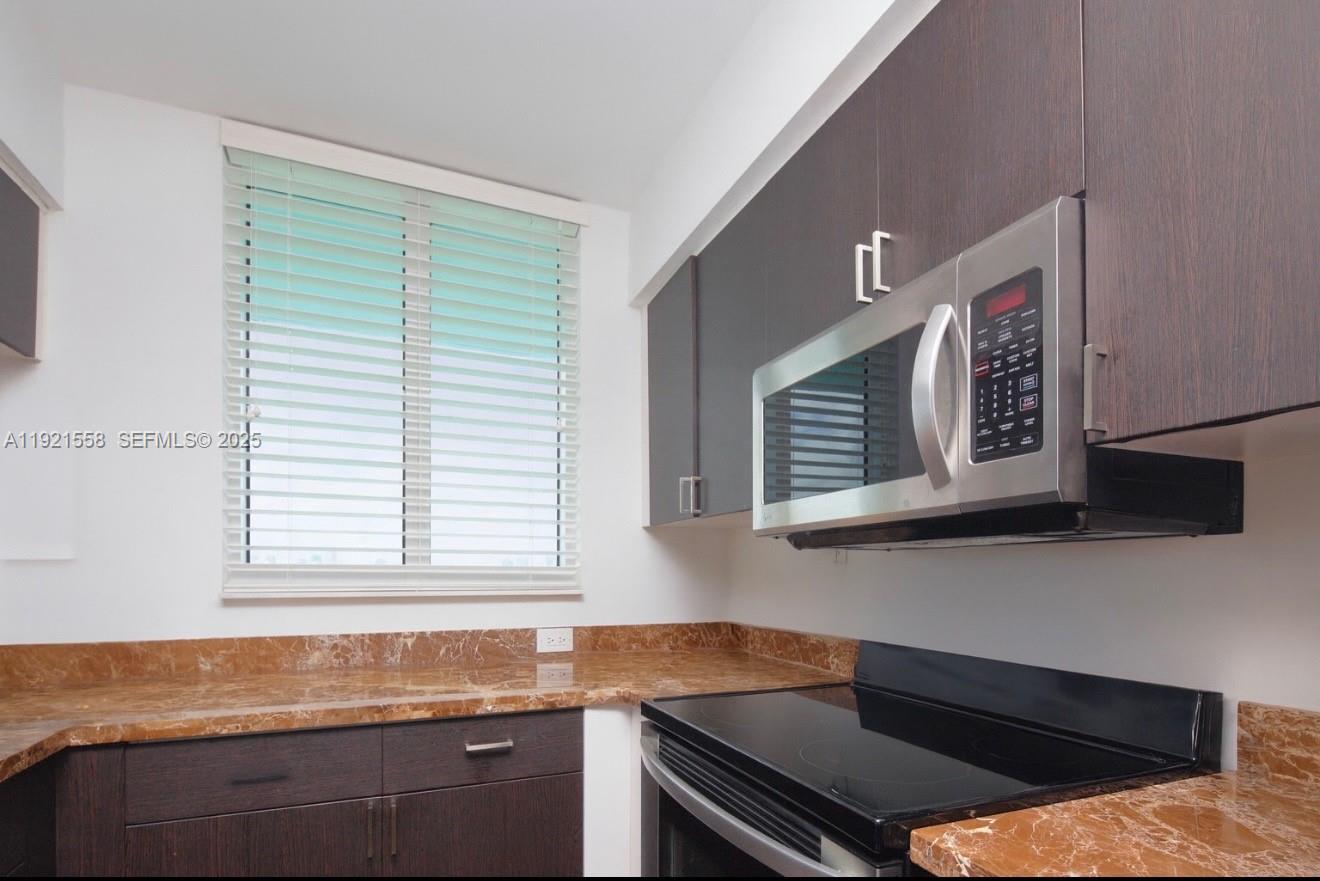THE FLORIDIAN CONDO - Residential
