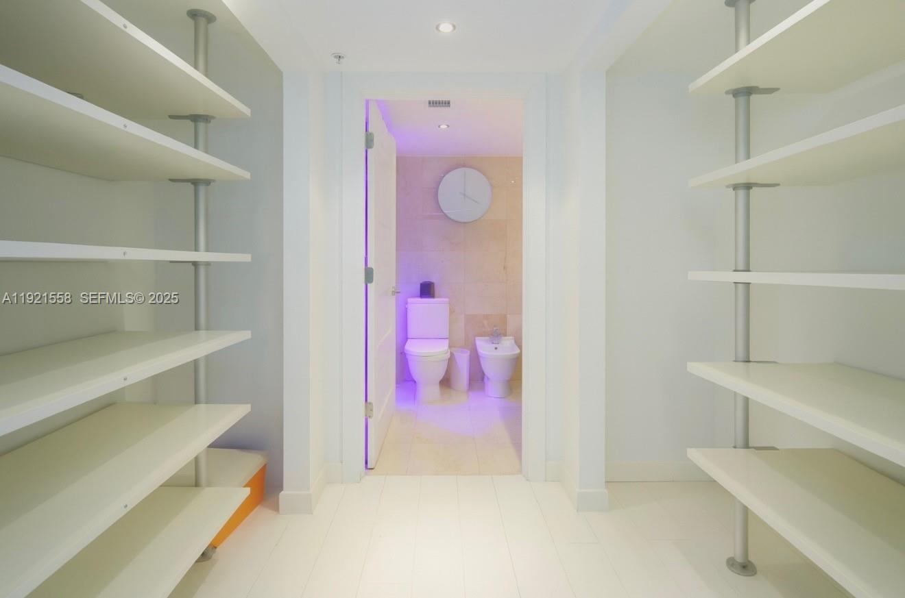 THE FLORIDIAN CONDO - Residential