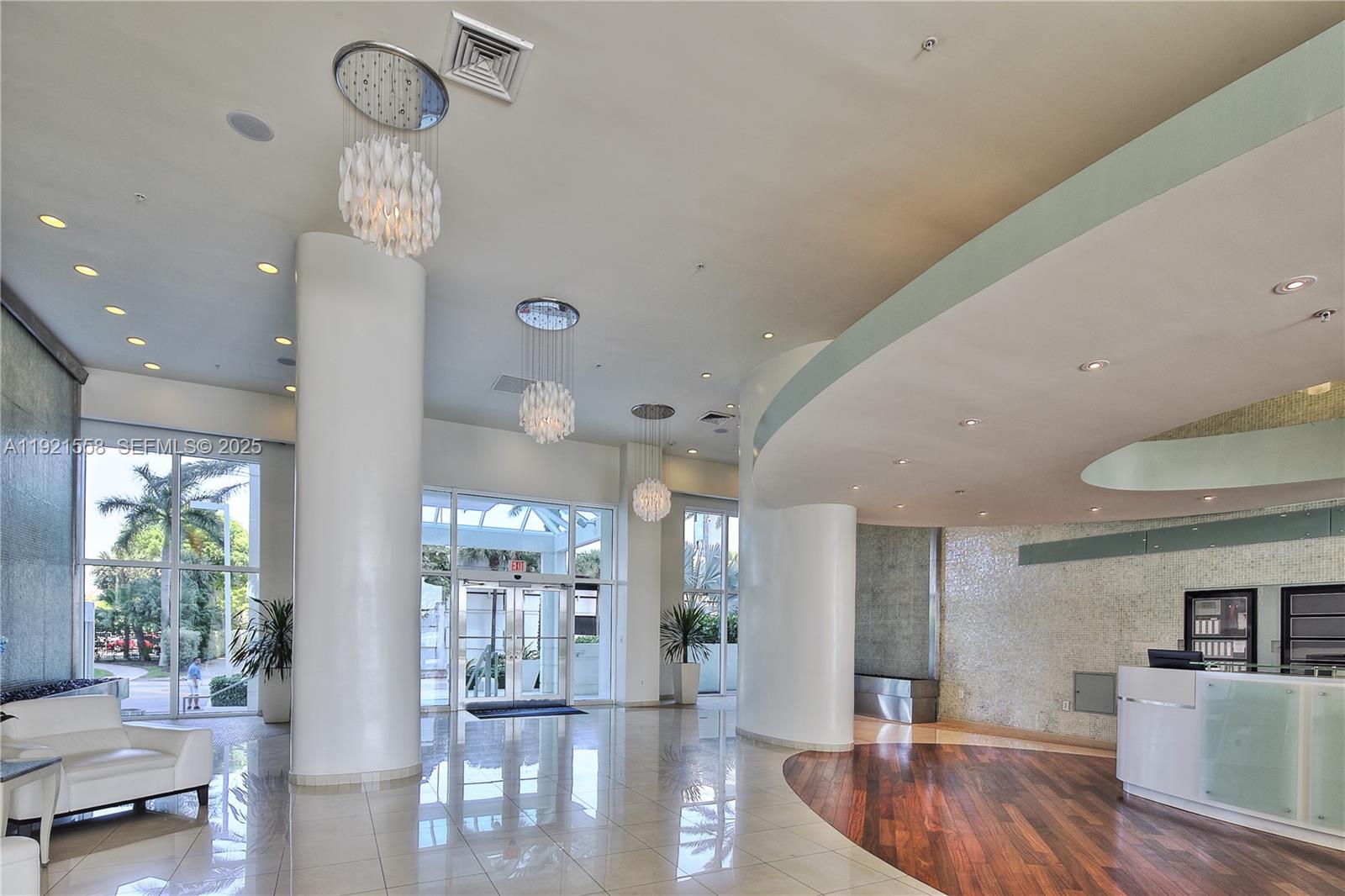 THE FLORIDIAN CONDO - Residential