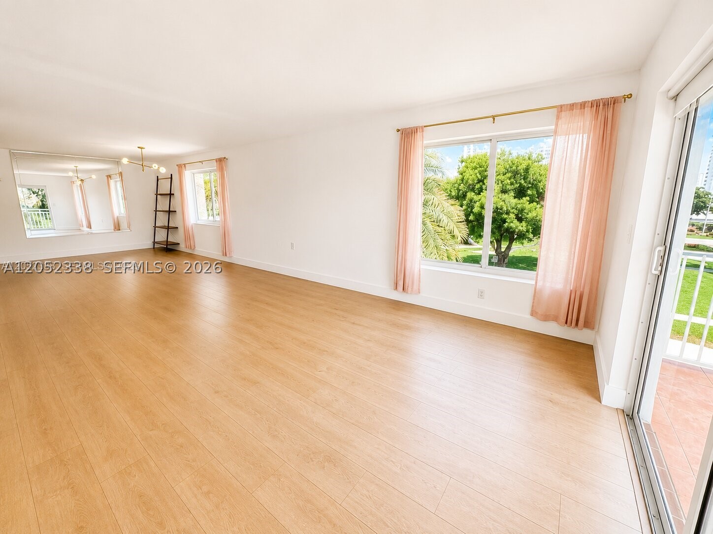 LIDO BAY MANOR - Residential Lease