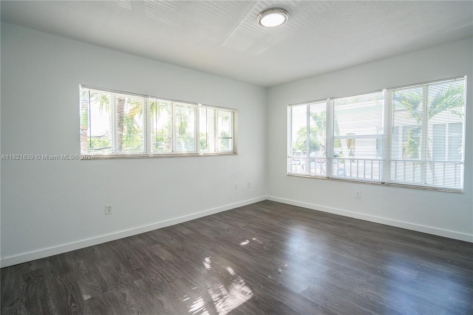 BAYVIEW TOWNHOMES CONDO - Residential Lease