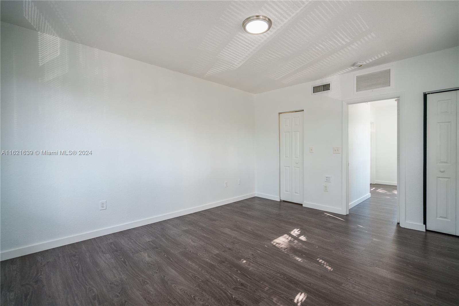 BAYVIEW TOWNHOMES CONDO - Residential Lease