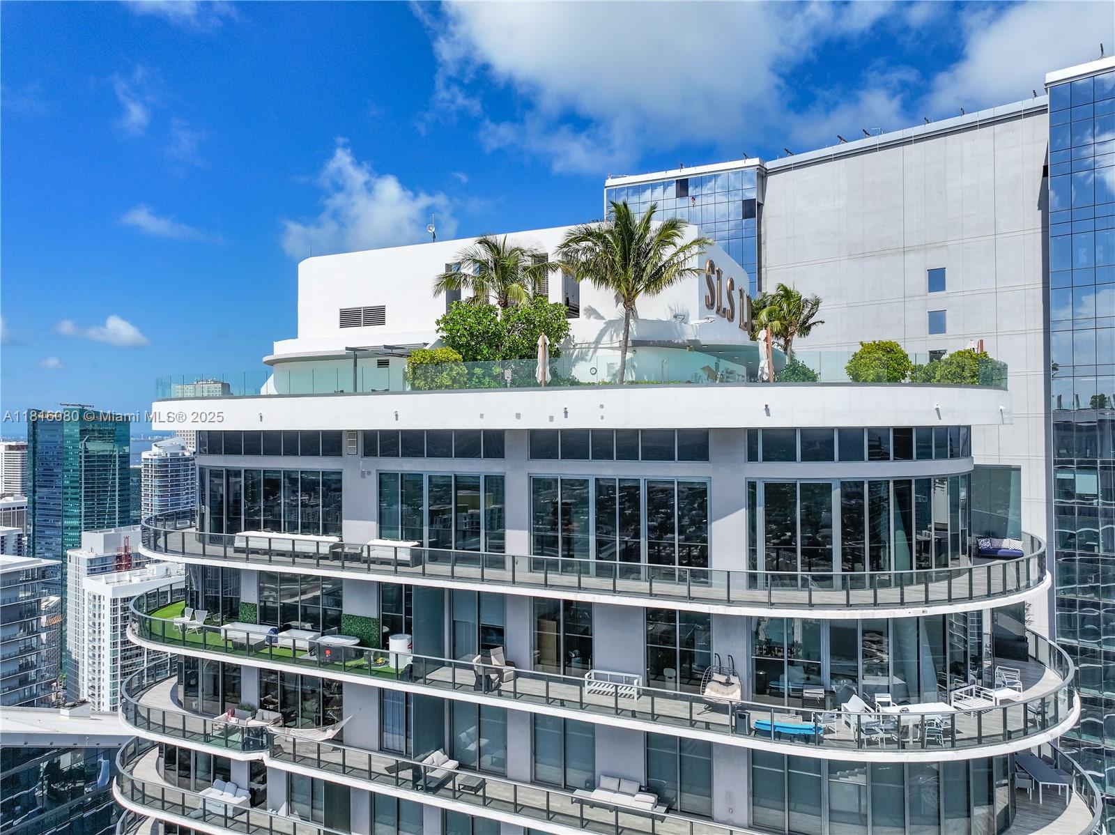 801 SMA RESIDENCES CONDO - Residential