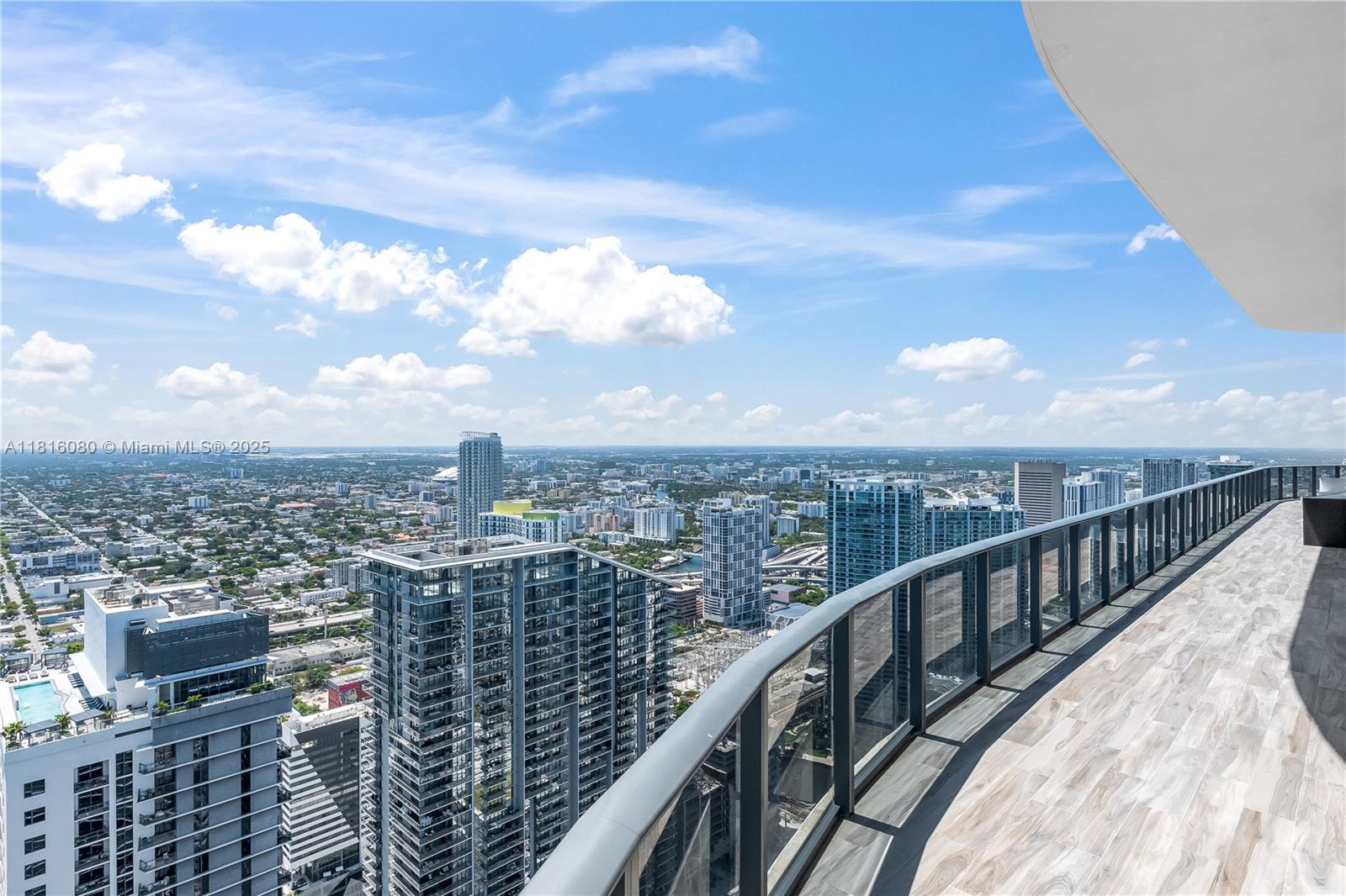 801 SMA RESIDENCES CONDO - Residential