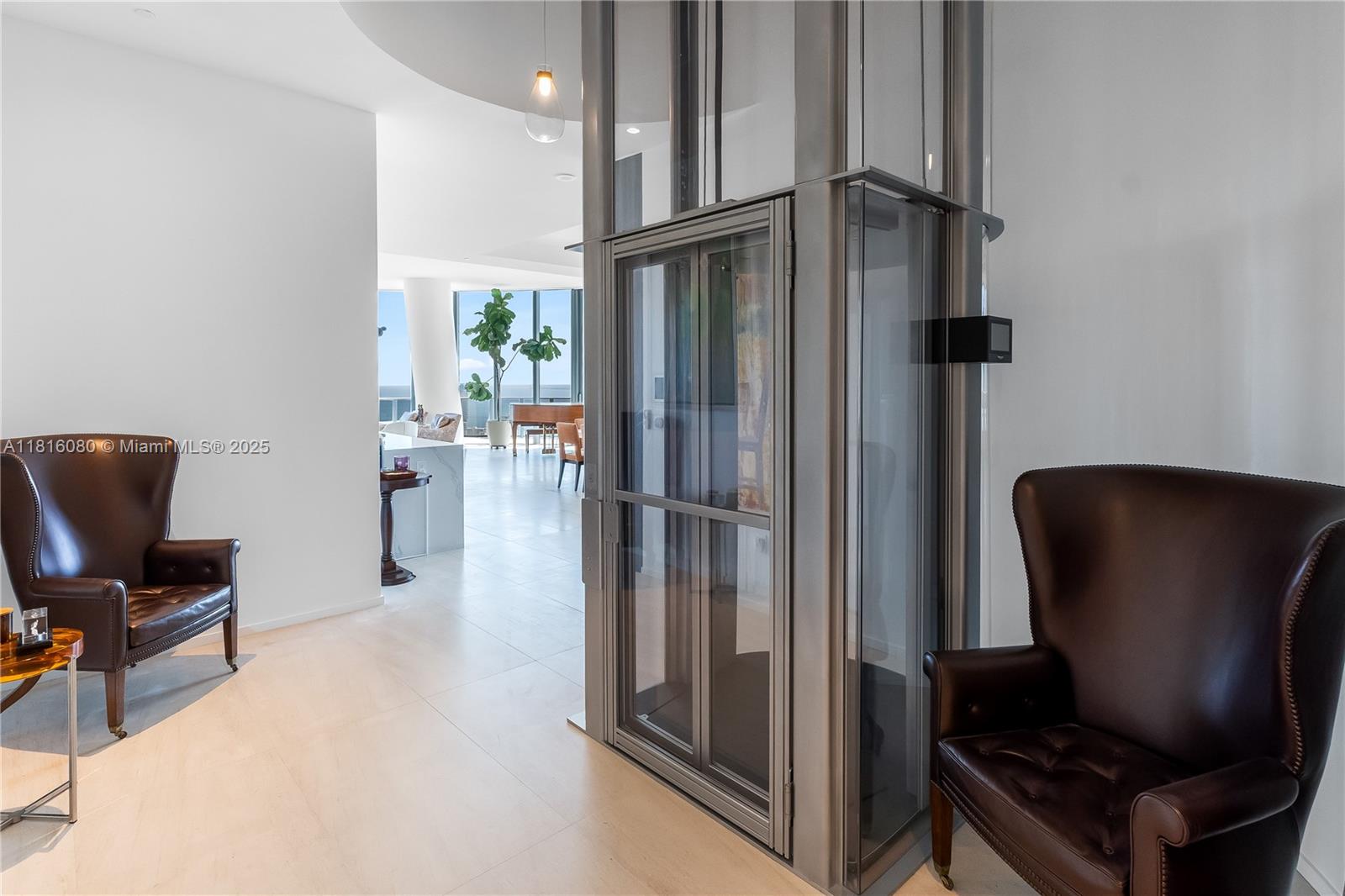 801 SMA RESIDENCES CONDO - Residential