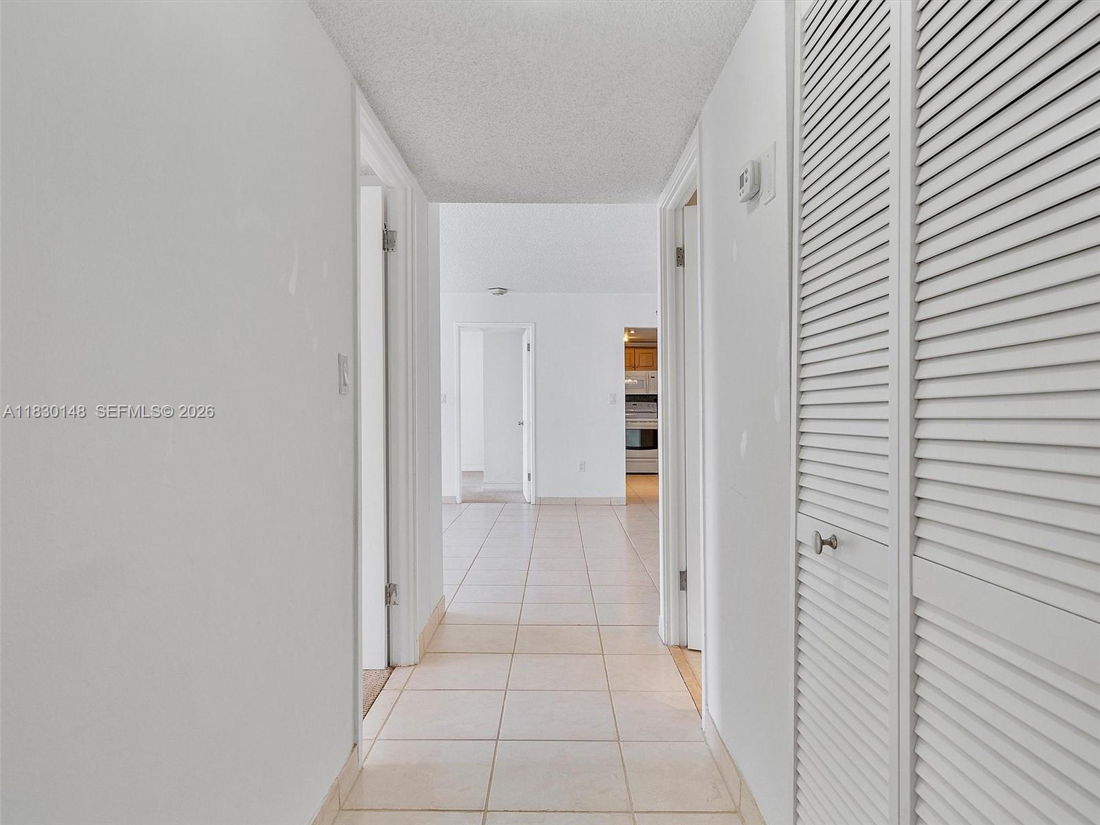 WINSTON TOWERS 600 CONDO - Residential