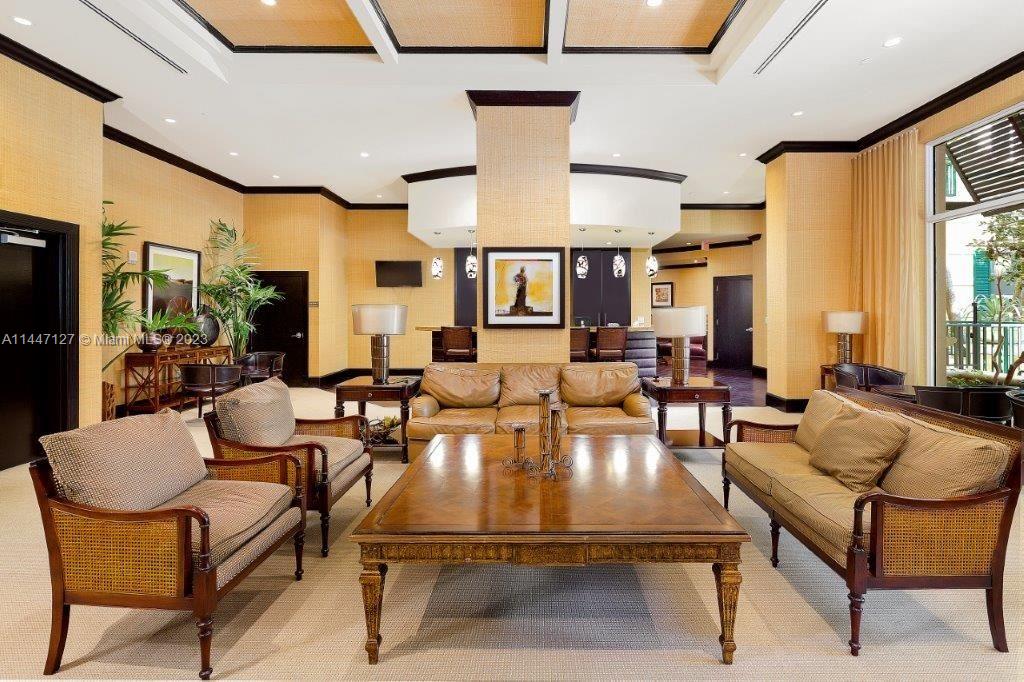 VERANDA CONDO - Residential Lease