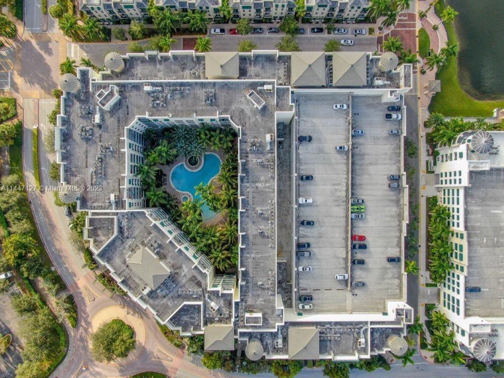 VERANDA CONDO - Residential Lease