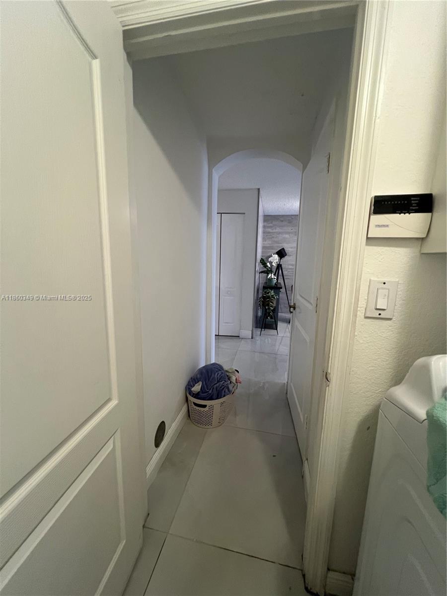 DORAL LANDINGS TOWNHOMES - Residential