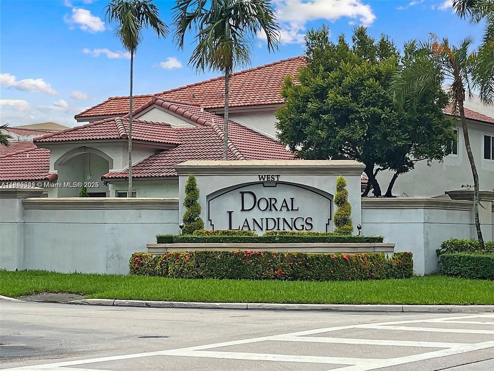 DORAL LANDINGS TOWNHOMES - Residential
