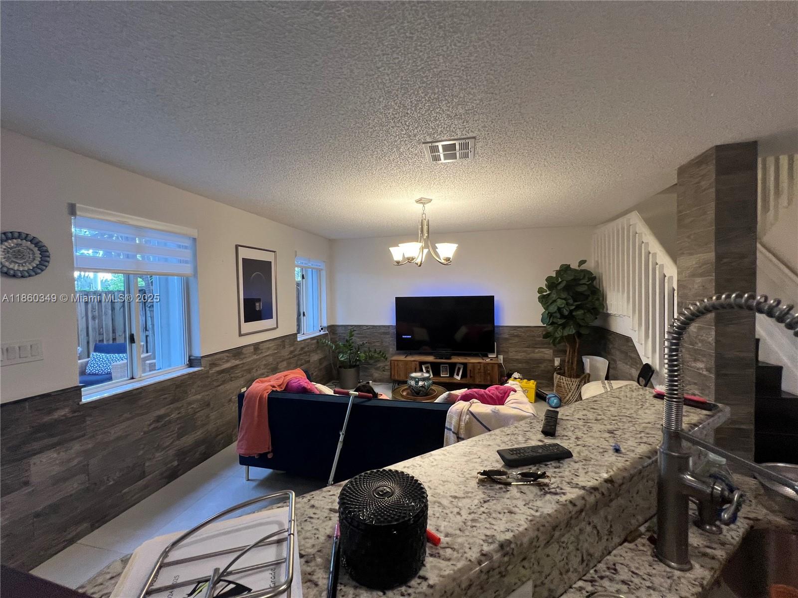 DORAL LANDINGS TOWNHOMES - Residential