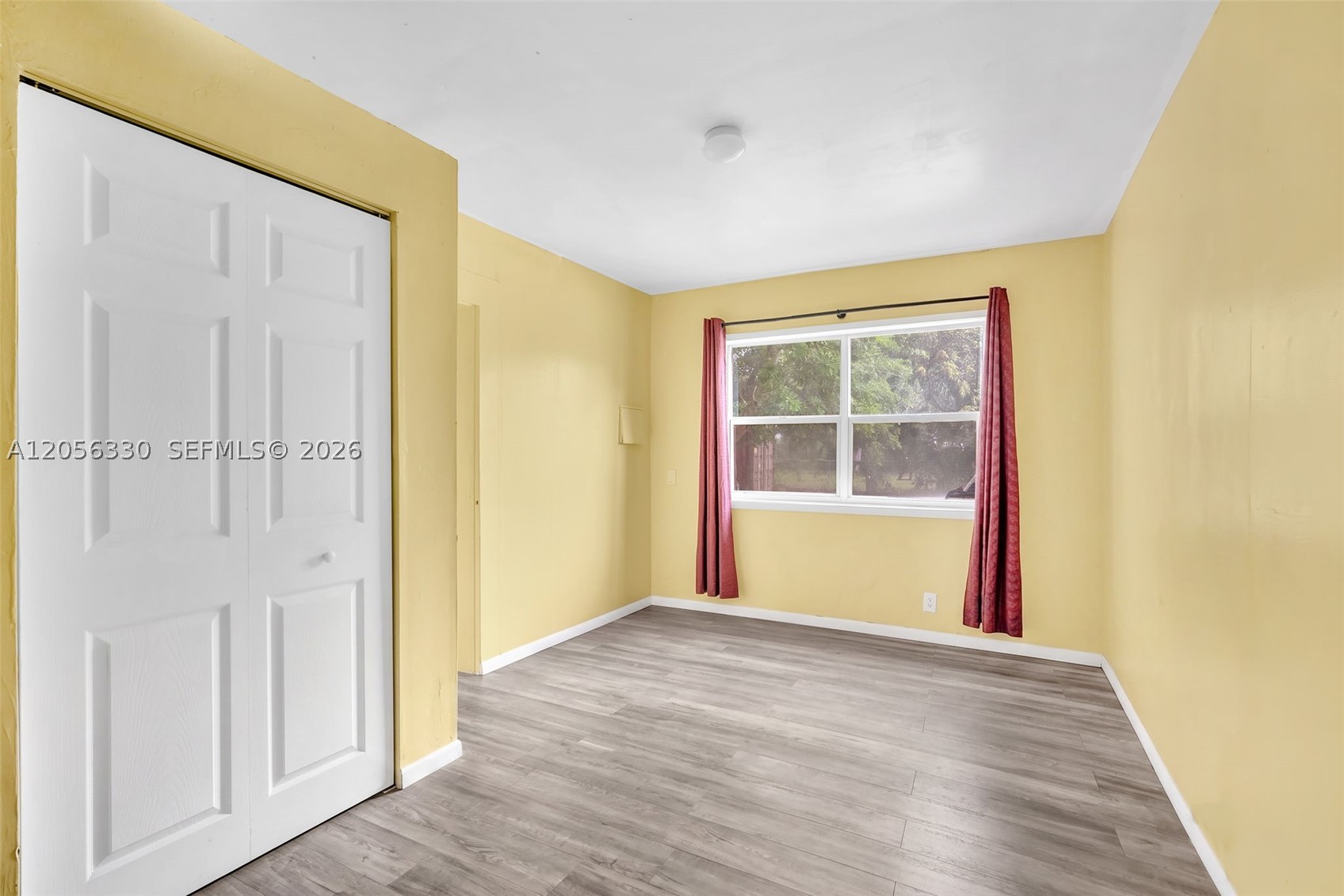 GROVELAND PK - Residential