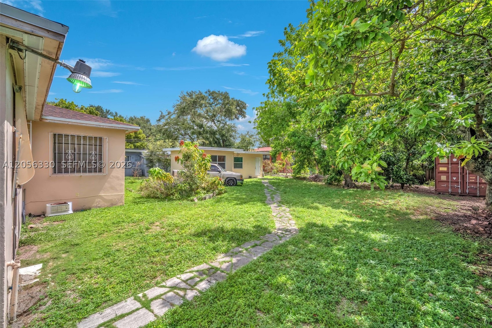 GROVELAND PK - Residential